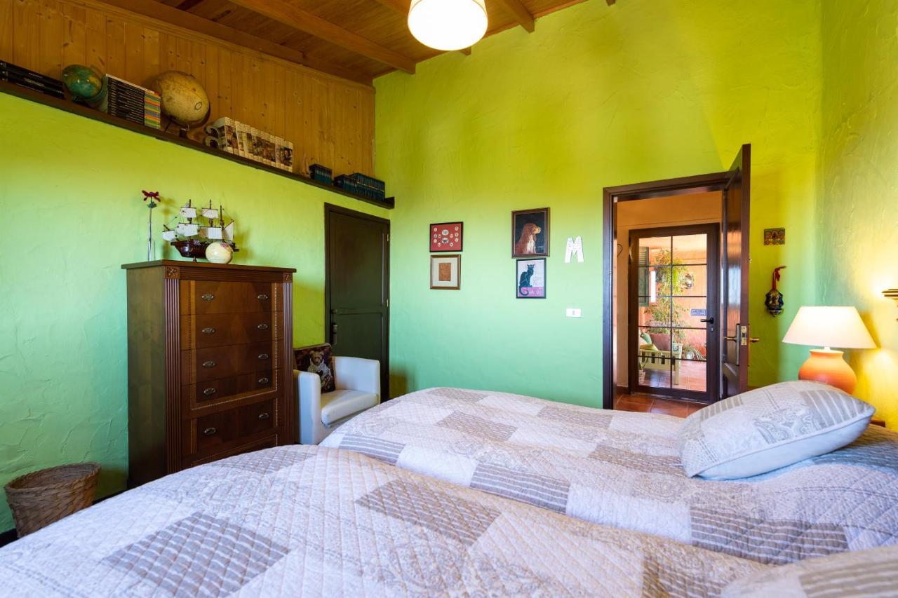 Villa Rural El Poleo D&R Con Piscina Climatizada Privada Y Solarium Pico de Viento Eksteriør bilde